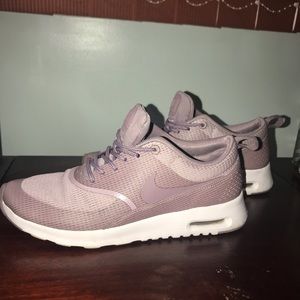 Nike Air Max Theas